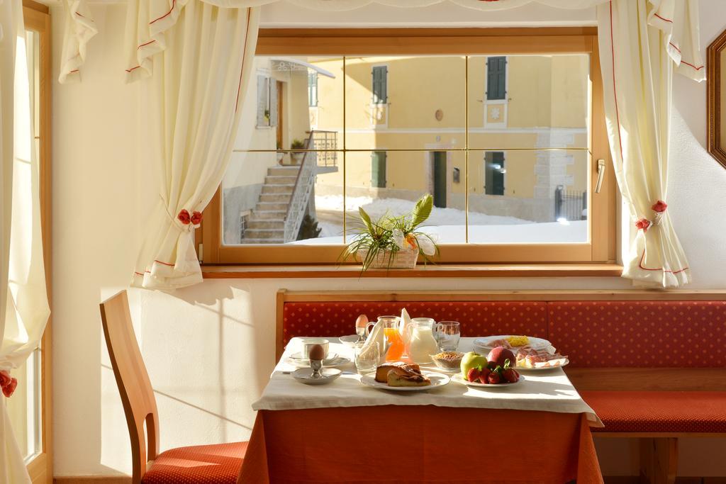 Hotel Paganella, Tradition In Hospitality Фай-делла-Паганелла Екстер'єр фото