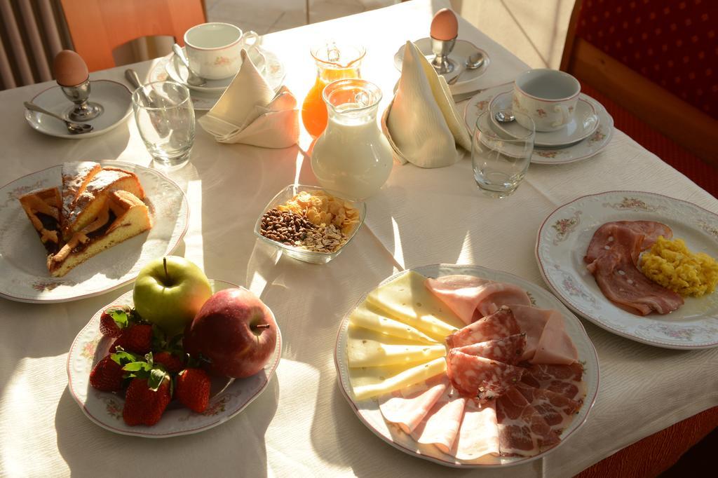 Hotel Paganella, Tradition In Hospitality Фай-делла-Паганелла Екстер'єр фото