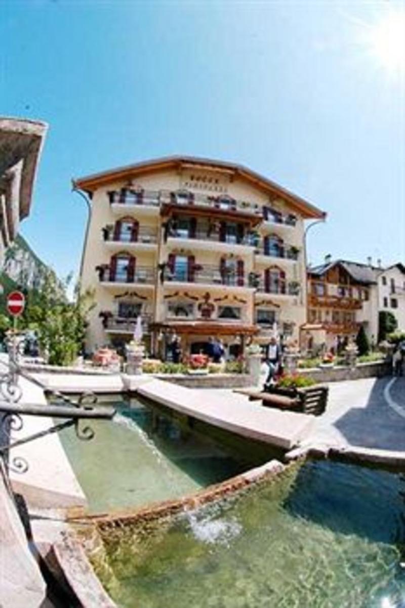 Hotel Paganella, Tradition In Hospitality Фай-делла-Паганелла Екстер'єр фото